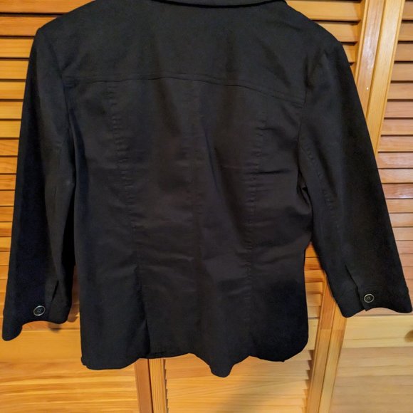 Veste - Picture 4 of 4